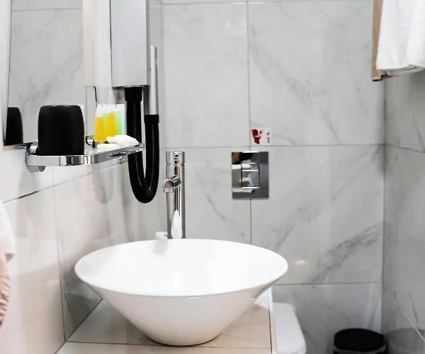 Hotell 9 Muses Larnaca