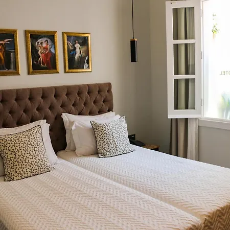 9 Muses 3* 라르나카